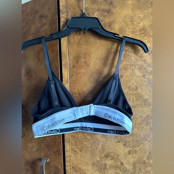Calvin Klein bralette - Picture 5 of 5